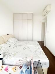 Sea Esta (D18), Condominium #569266301